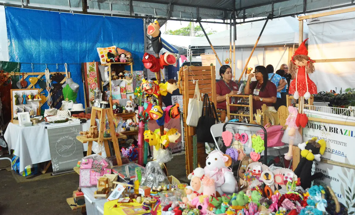 Feira Arte na Avenida na Expofeira