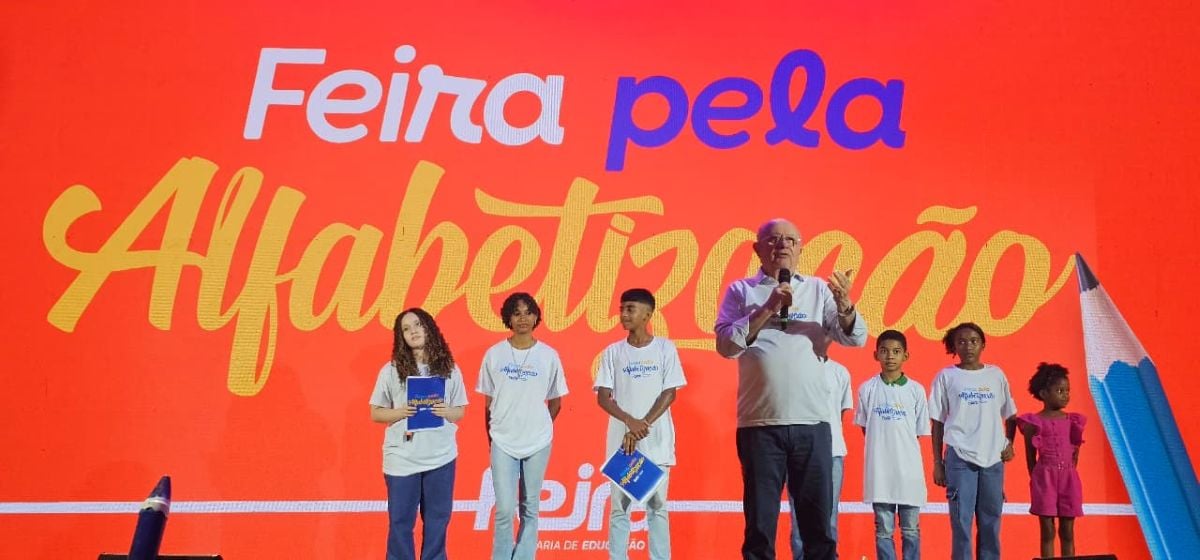 Prefeitura lança Pacto Feira pela Alfabetização, programa que envolve a sociedade civil na melhoria da educação municipal