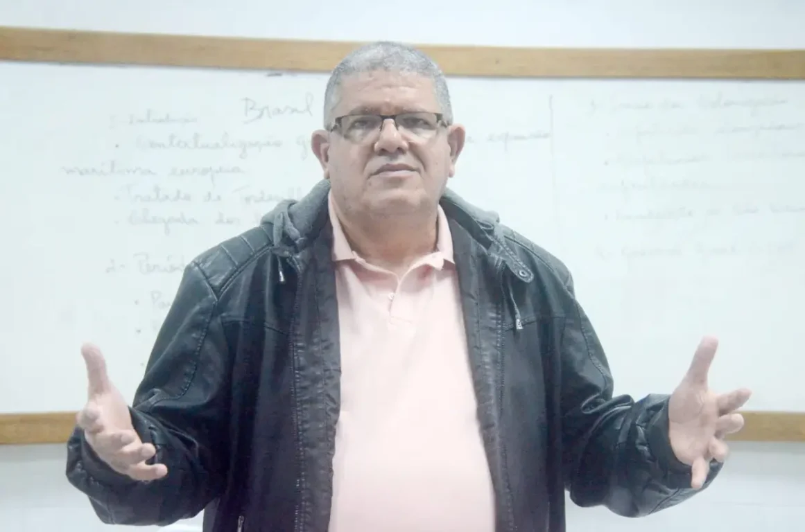Professor - Reginaldo da Silva