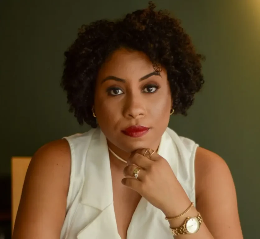 "É horrível isso, eu me sinto impotente", diz paciente com fibromialgia após ter nome exposto em lista da Prefeitura