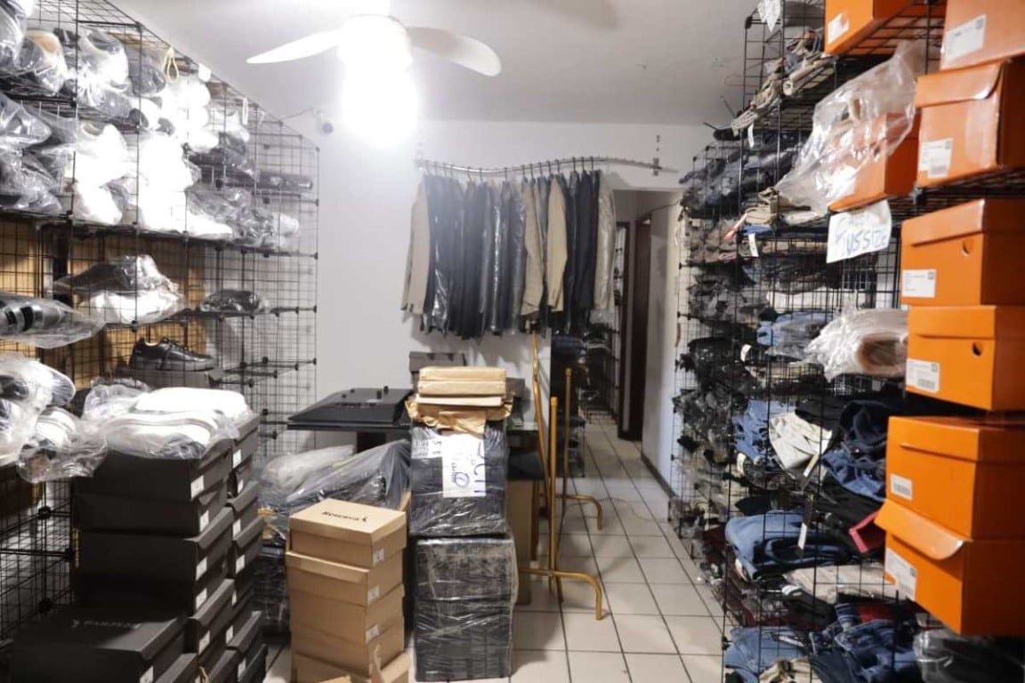 Mais de mil peças falsificadas de vestuário são apreendidas em Salvador e região metropolitana