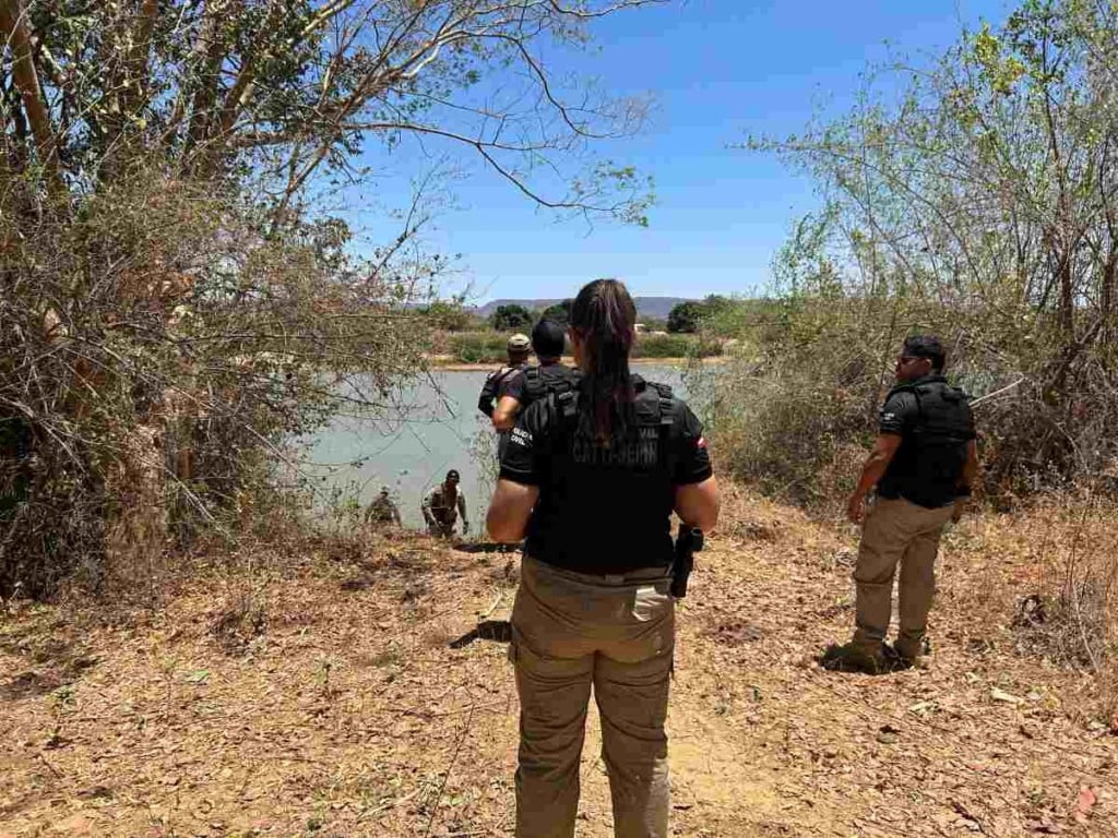 Homem é preso por manter família em cárcere há cerca de um ano; suspeito também é investigado por violência sexual