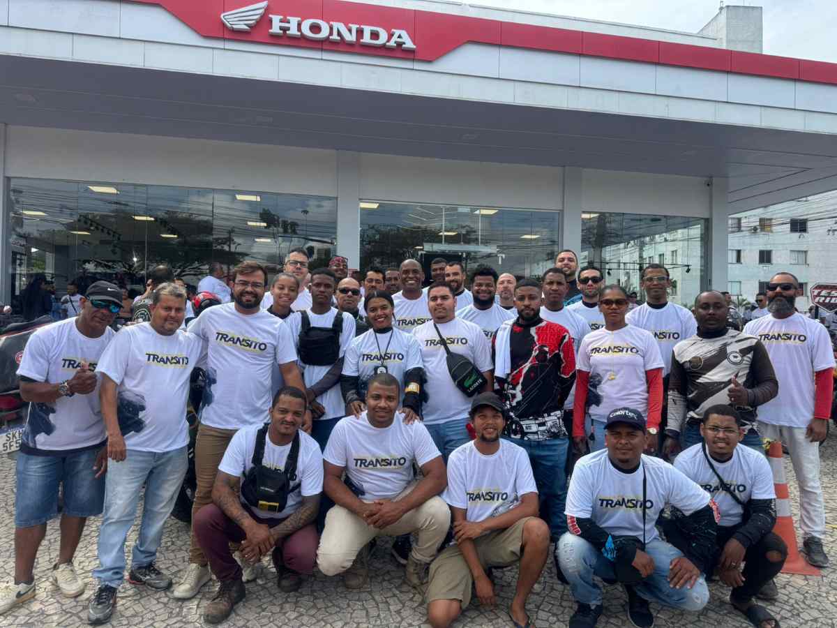 Motociata chama atenção para índice de acidentes com motocicletas em Feira de Santana