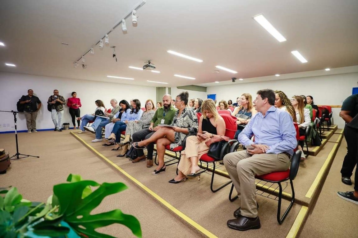 SEC lança programa de mestrado para ampliar formação docente de coordenadores pedagógicos