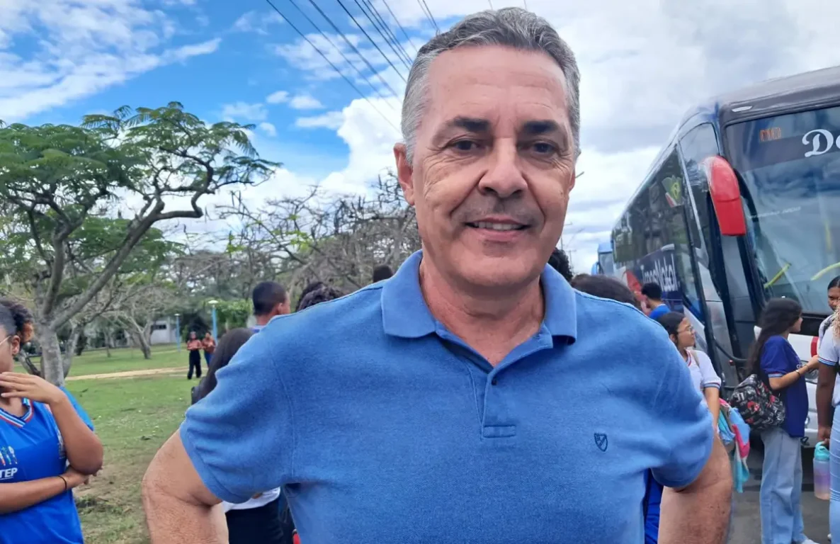 8ª Feira de graduação da Uefs