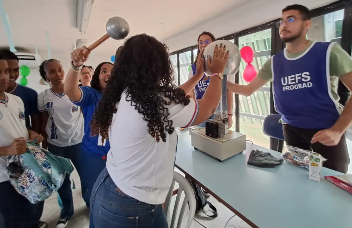 8ª Feira de graduação da Uefs