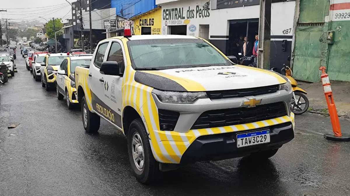 Ação educativa sobre desmonte veicular mobiliza forças de segurança em Feira de Santana