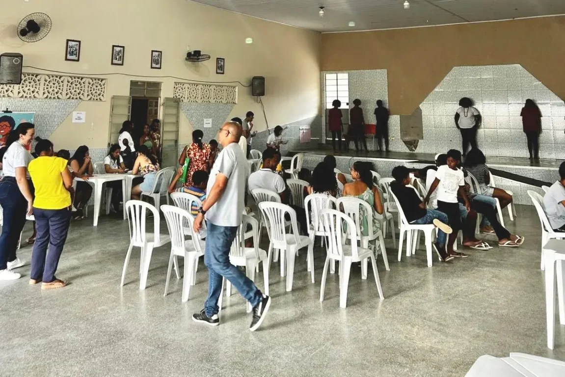 Coletivos Bahia pela Paz promovem serviços, cultura e lazer em bairros de Feira de Santana