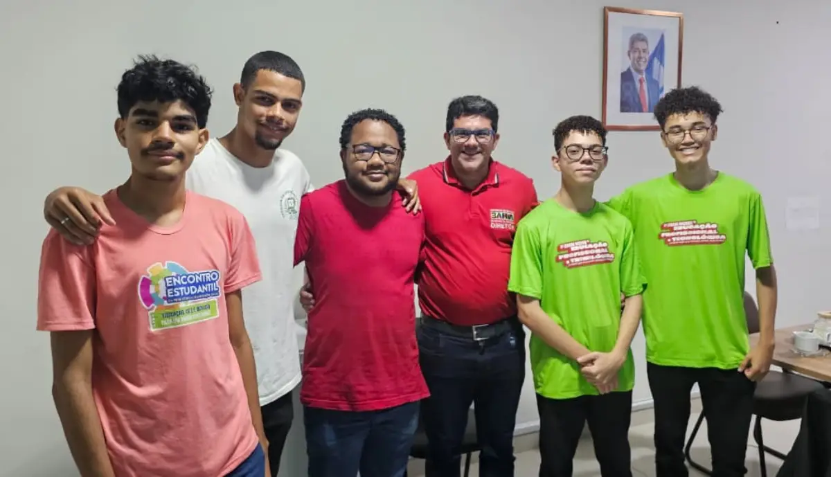 Estudantes criam drone com IA