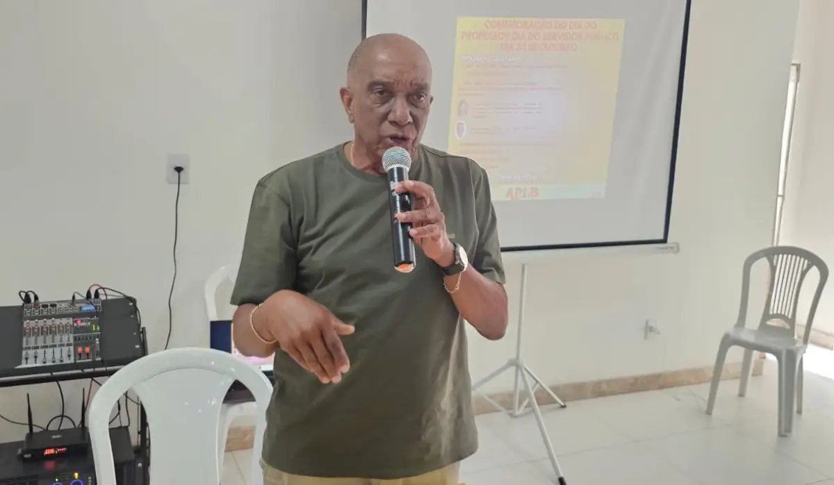 APLB Feira celebra Dia do Professor e do Servidor com debate sobre Reforma Administrativa e defesa do serviço público