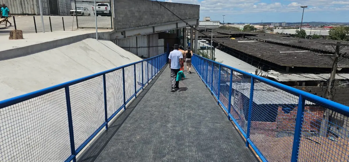 Feirantes da Praça do Tropeiro serão realocados para galpão no Centro de Abastecimento
