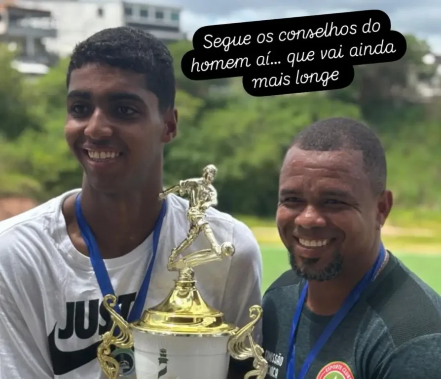 Feirense de 15 anos assina com o Fluminense do RJ