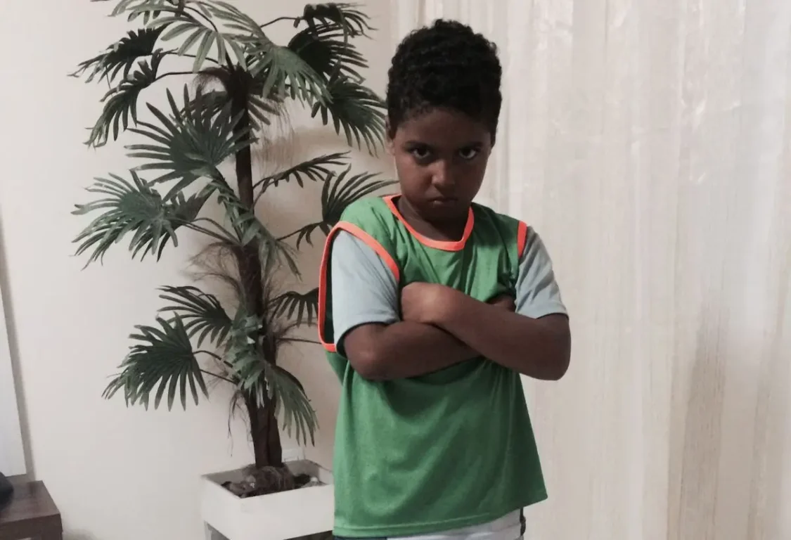 Feirense de 15 anos assina com o Fluminense do RJ