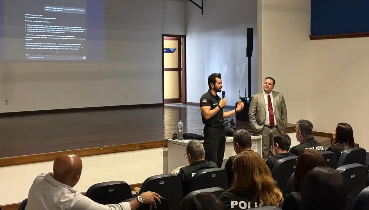Polícia Civil promove curso de Inteligência Artificial em Feira de Santana