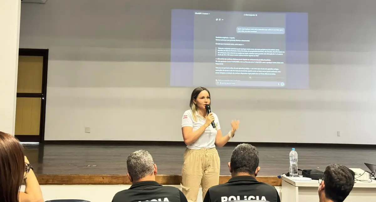 Polícia Civil promove curso de Inteligência Artificial em Feira de Santana