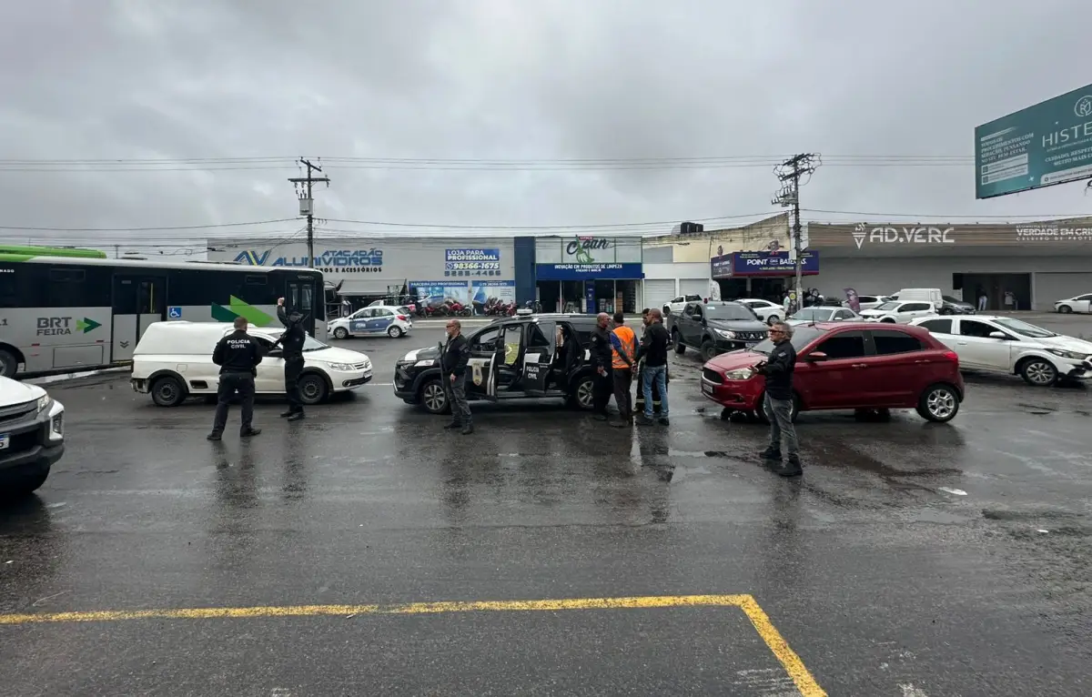 Dois homens são presos por furto de equipamentos de telefonia avaliados em R$ 40 mil em Feira de Santana