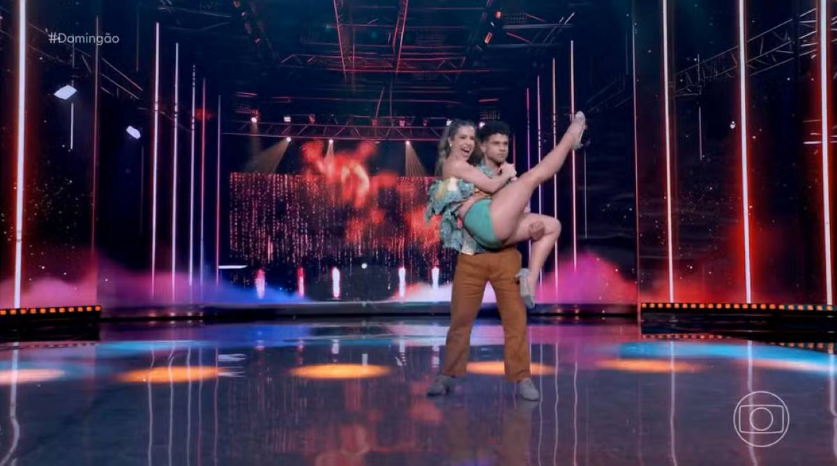 Lucas Leto e Mayara Araújo