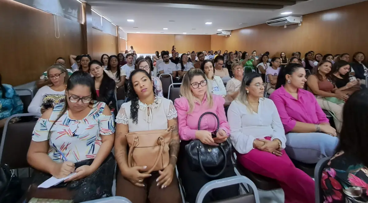 Palestra de abertura do Outubro verde e rosa