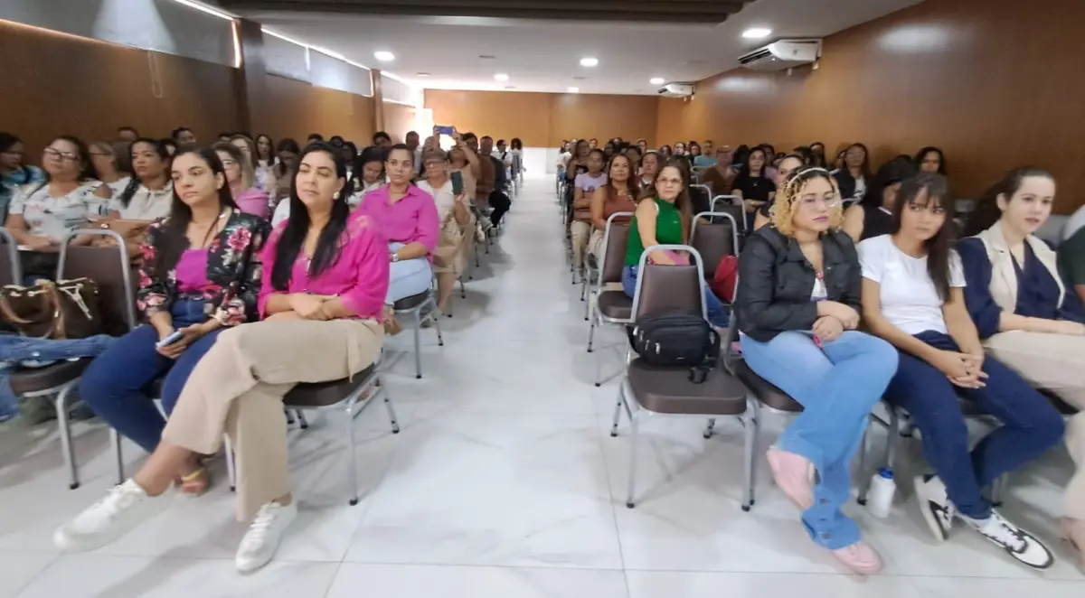 Palestra de abertura do Outubro verde e rosa
