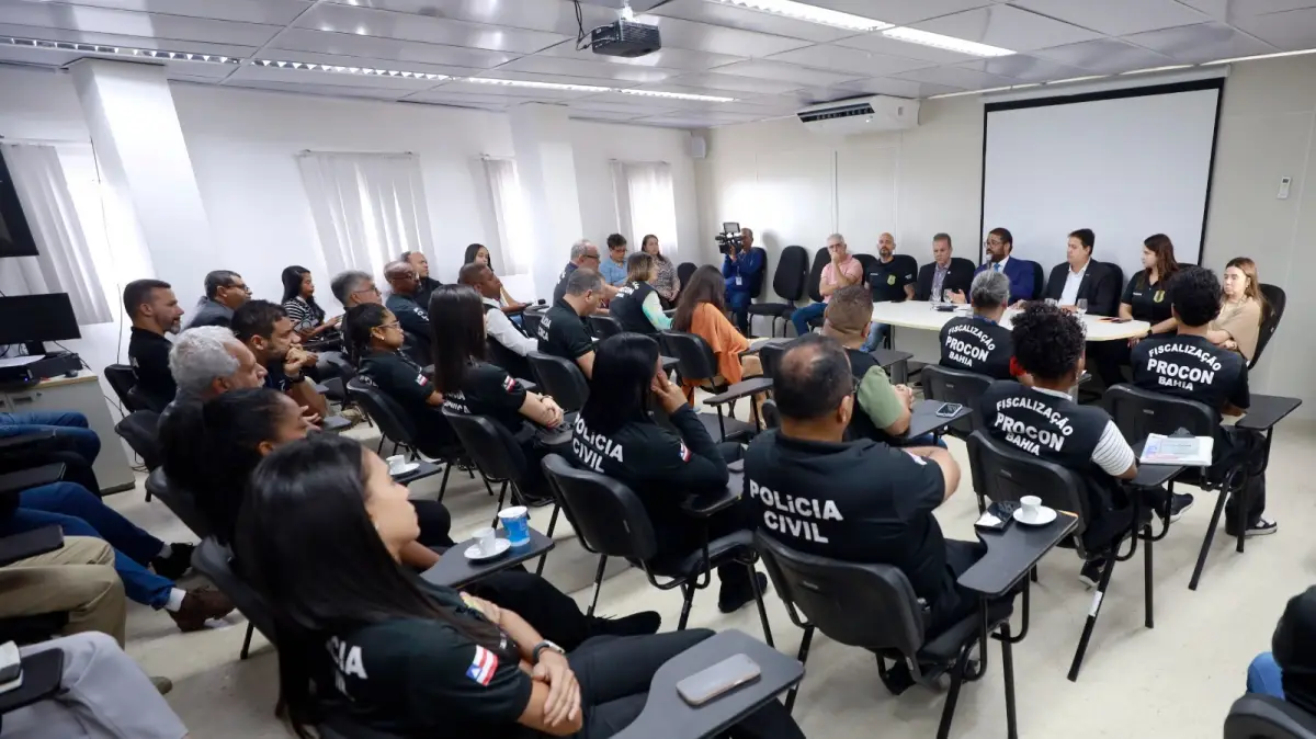 Governo deflagra operação para coibir venda de bebidas adulteradas em Salvador