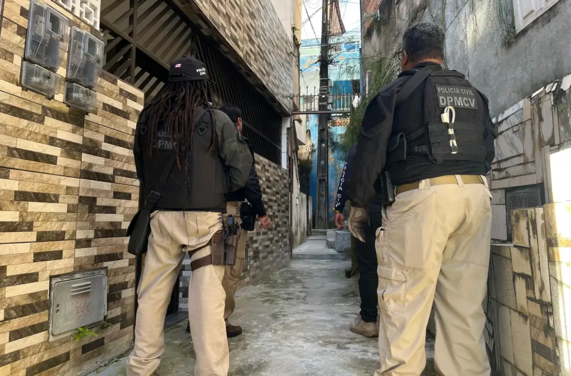 Operação prende suspeito e cumpre novos mandados contra crimes virtuais em Salvador
