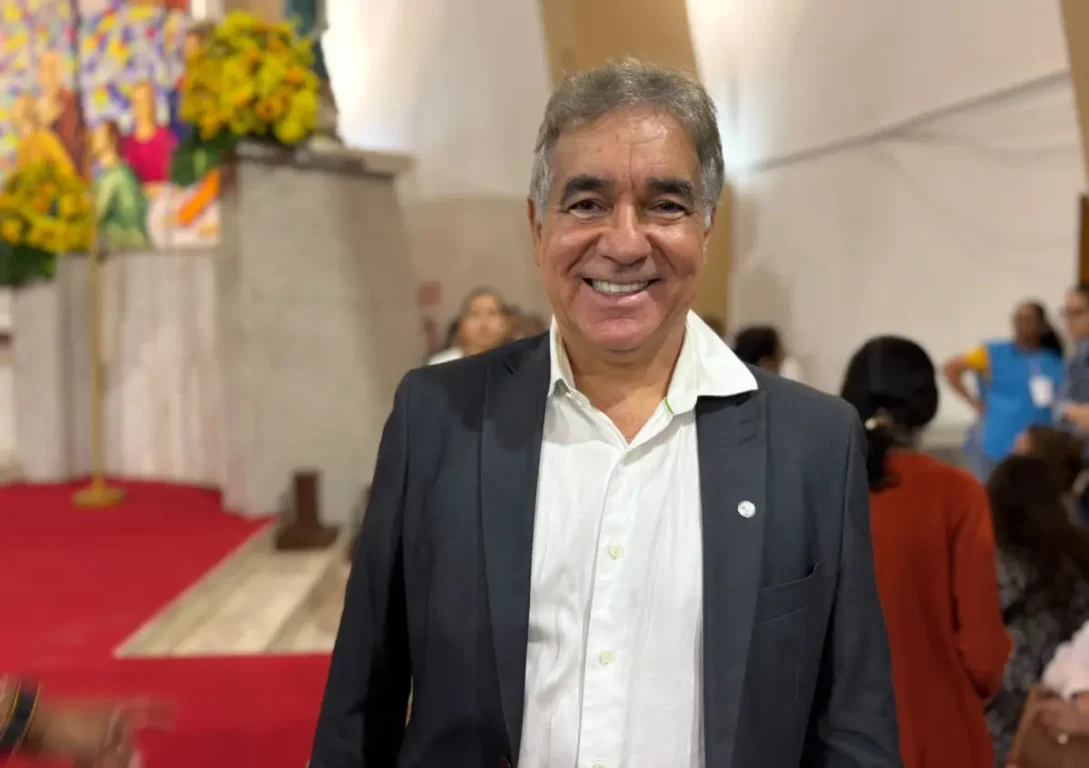 Imagem de São Miguel Arcanjo chega a Feira de Santana em peregrinação histórica