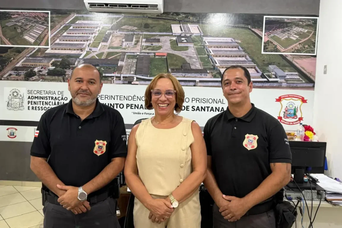 Secretária realiza visita técnica ao Conjunto Penal Feminino de Feira de Santana