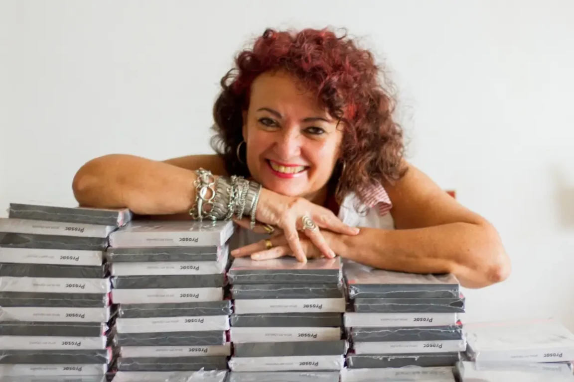 Solar Santana - escritora Vera Passos