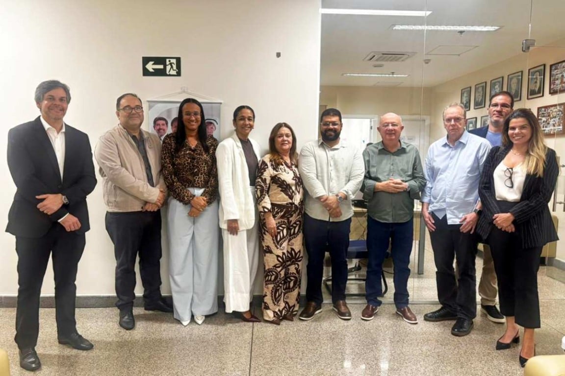 Visita do Prefeito no Hospital Couto Maia