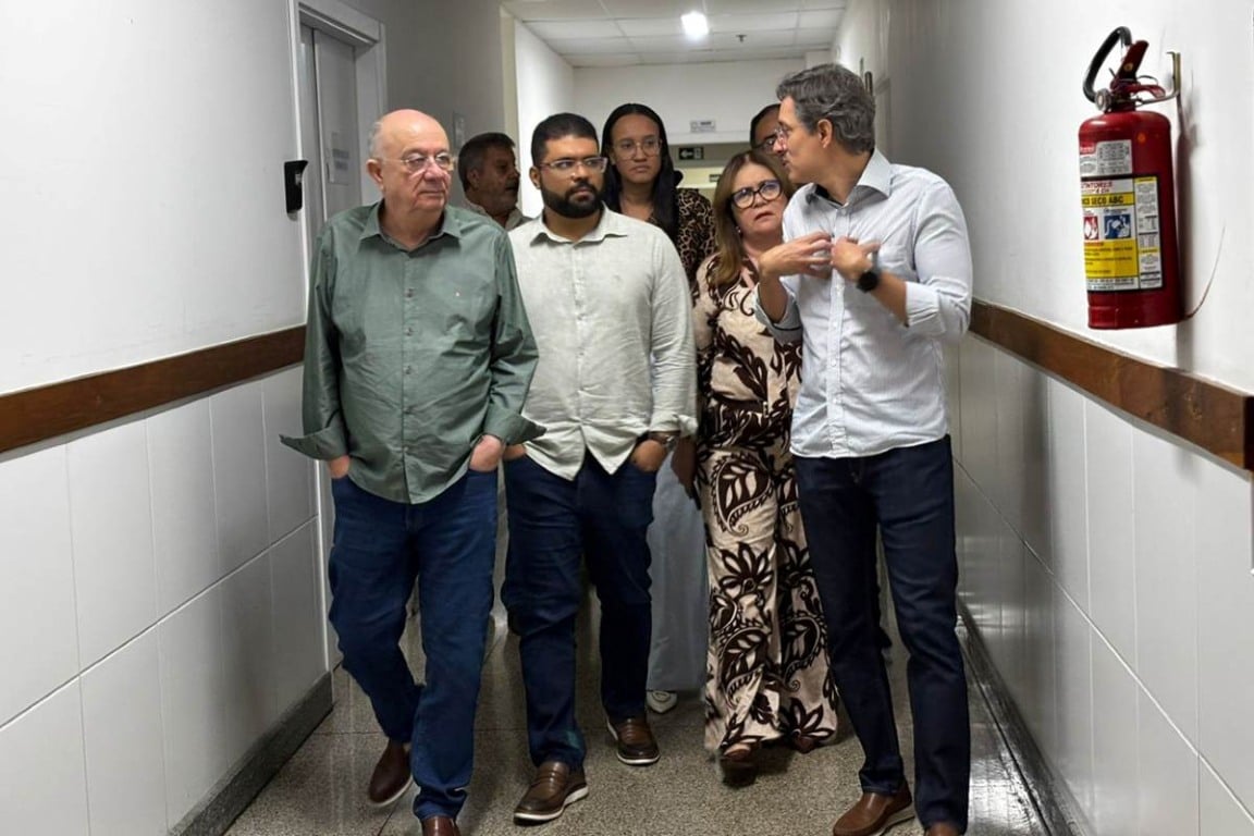 Visita do Prefeito no Hospital Couto Maia