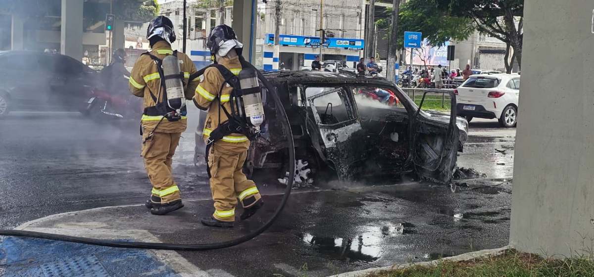 Incêndio na Avenida Getúlio Vargas Incêndio na Avenida Getúlio Vargas