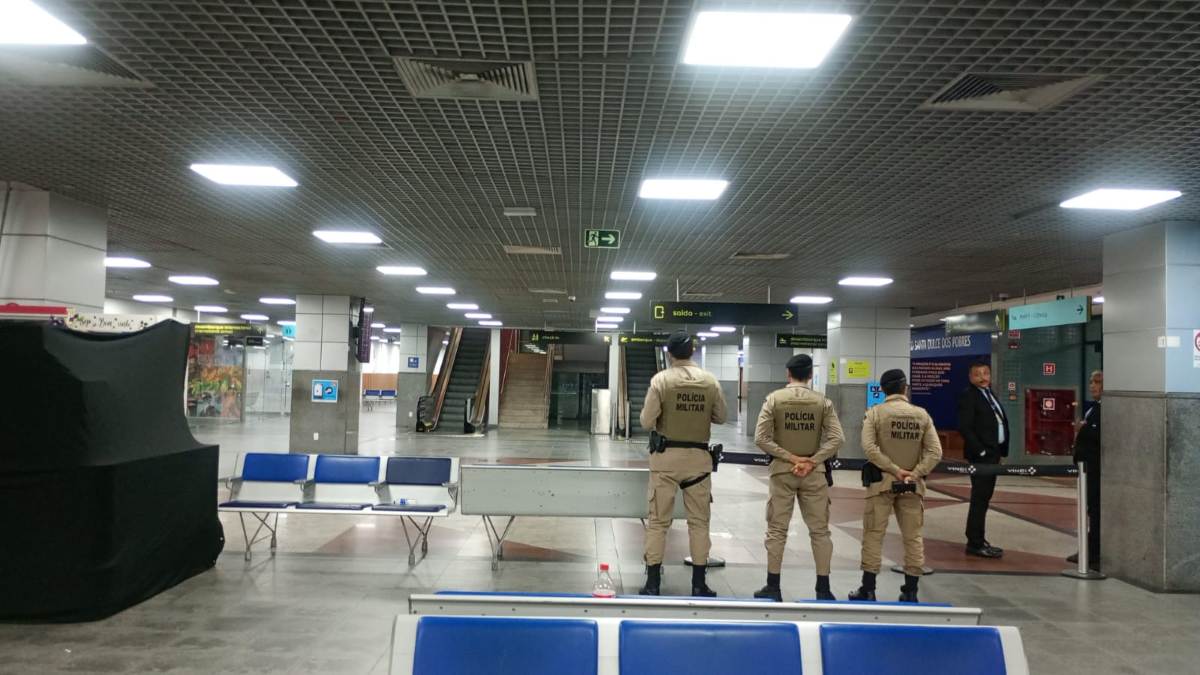 Chaveiro em formato de explosivo causa acionamento do Esquadrão Antibomba no aeroporto de Salvador