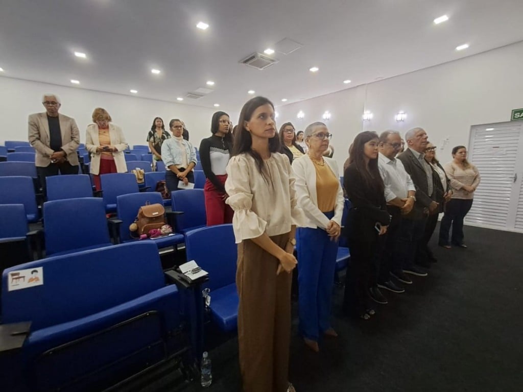 Seminário discute participação do ambiente escolar no combate à obesidade infantil em Feira de Santana