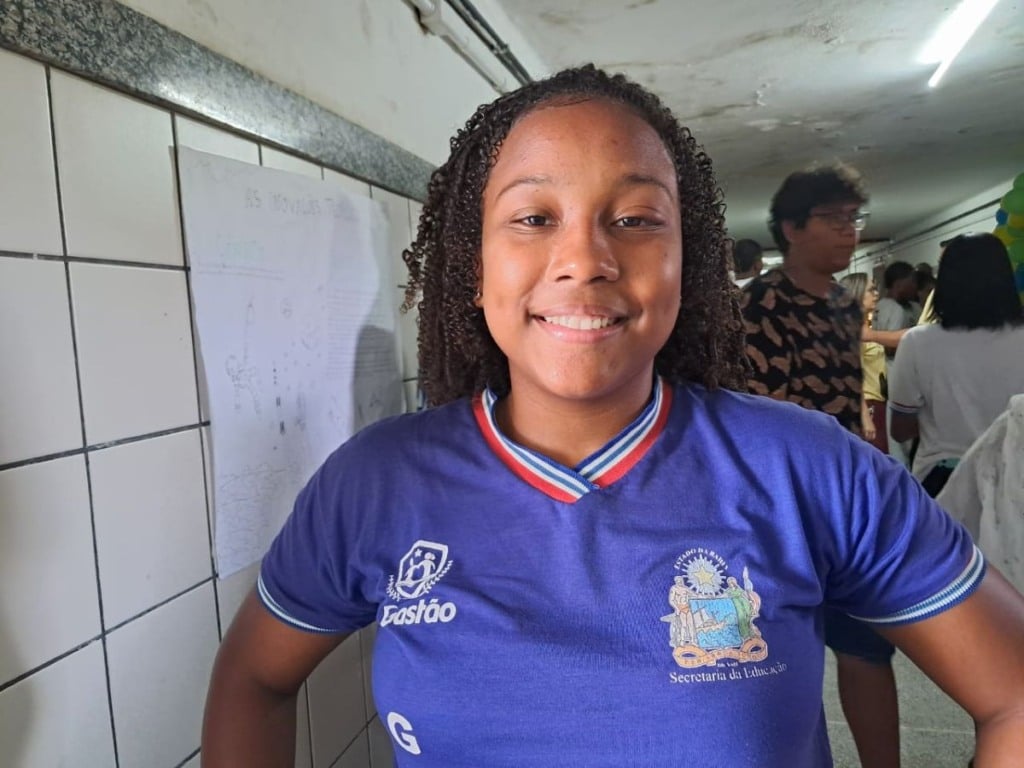 1ª feira literária do colégio gastão guimarães