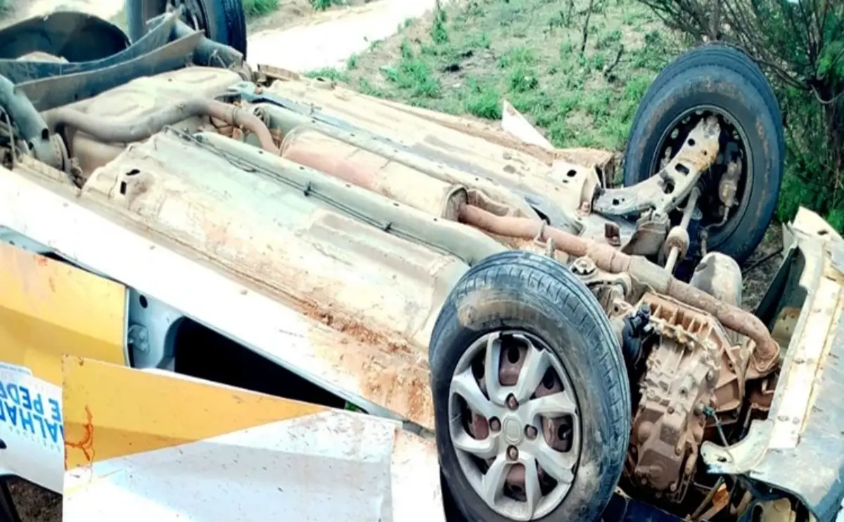 Pacientes de hemodiálise no sudoeste da Bahia sofrem acidente com carro da Prefeitura