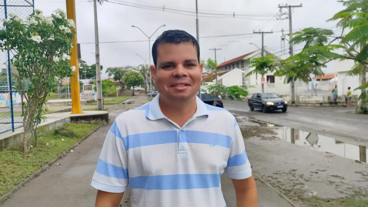 Após fortes chuvas, lama toma conta de ruas no bairro Cidade Nova; moradores cobram limpeza e esgotamento sanitário na região