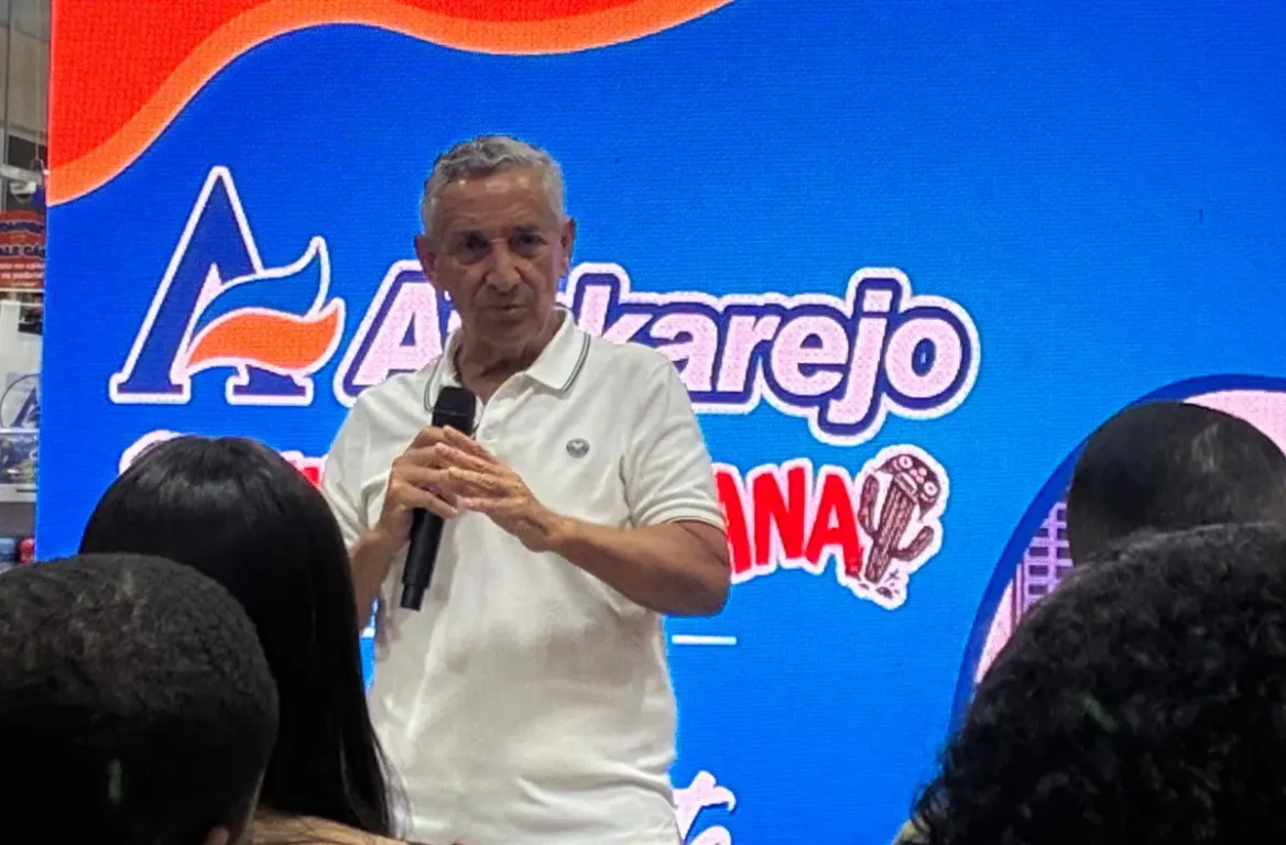 Com investimento de R$ 70 milhões Rede Atakarejo abre mais uma loja em Feira de Santana