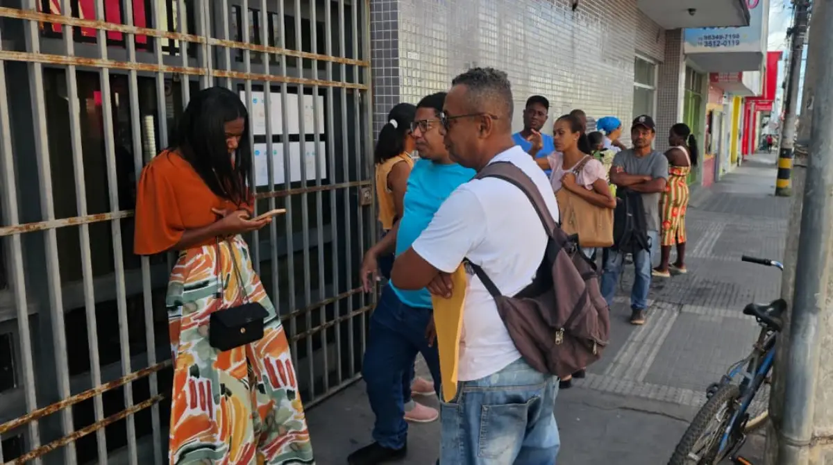 Mutirão da Casa do Trabalhador está com 200 vagas sem exigência de experiência nesta segunda (3)