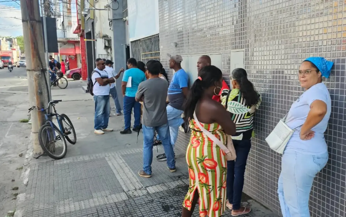 Mutirão da Casa do Trabalhador está com 200 vagas sem exigência de experiência nesta segunda (3)