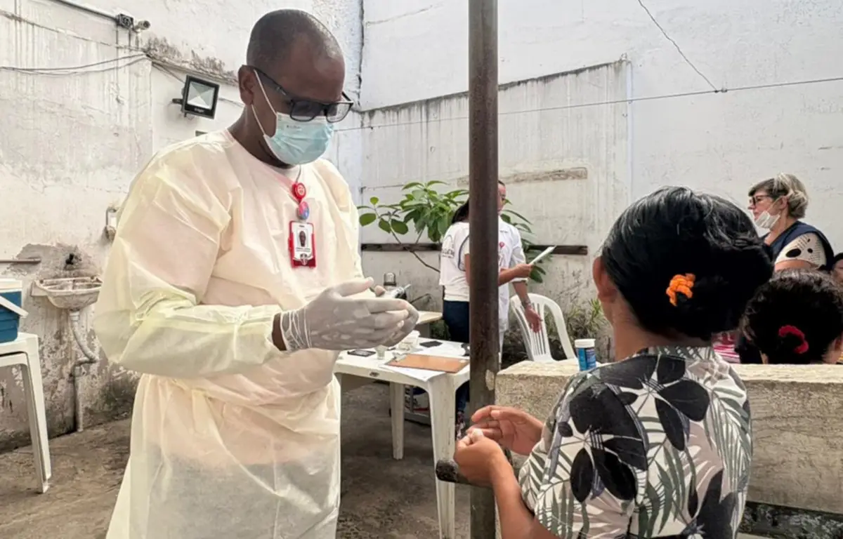 Venezuelanos retornam a Feira de Santana; prefeitura presta serviço de saúde às famílias