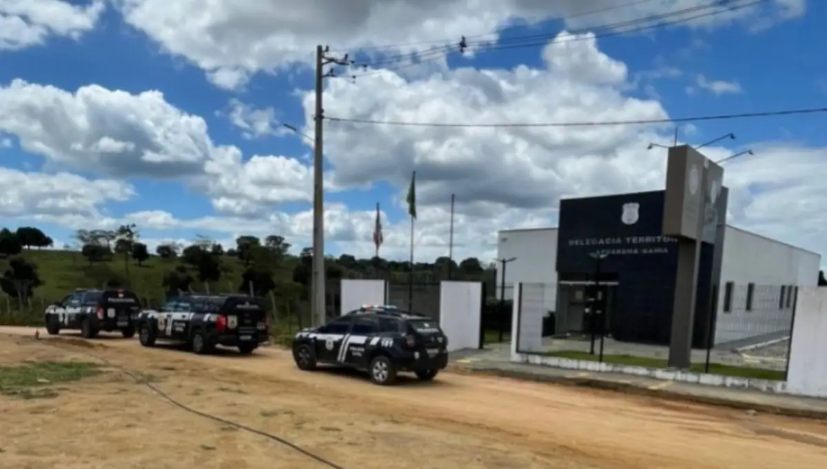 Operação Narke 5 alcança cinco suspeitos de tráfico em Apuarema e apreende adolescentes