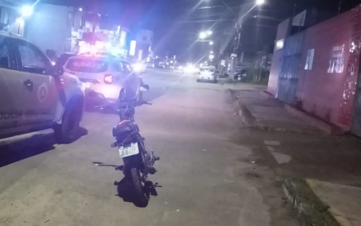 25º BPM intensifica ações de segurança em Feira de Santana com apreensão de drogas e veículo roubado