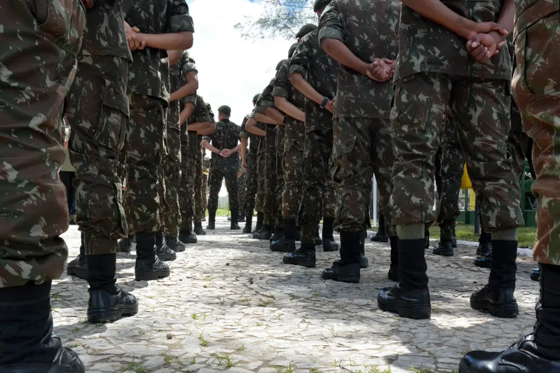 Feira de Santana resgata memória dos heróis nacionais e entrega Praça dos Ex-Combatentes totalmente revitalizada