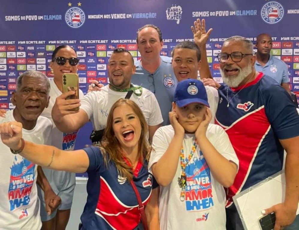 Embaixada Tricolor BBMB leva assistidos pela Apae para assistir Bahia x Bragantino na Arena Fonte Nova 