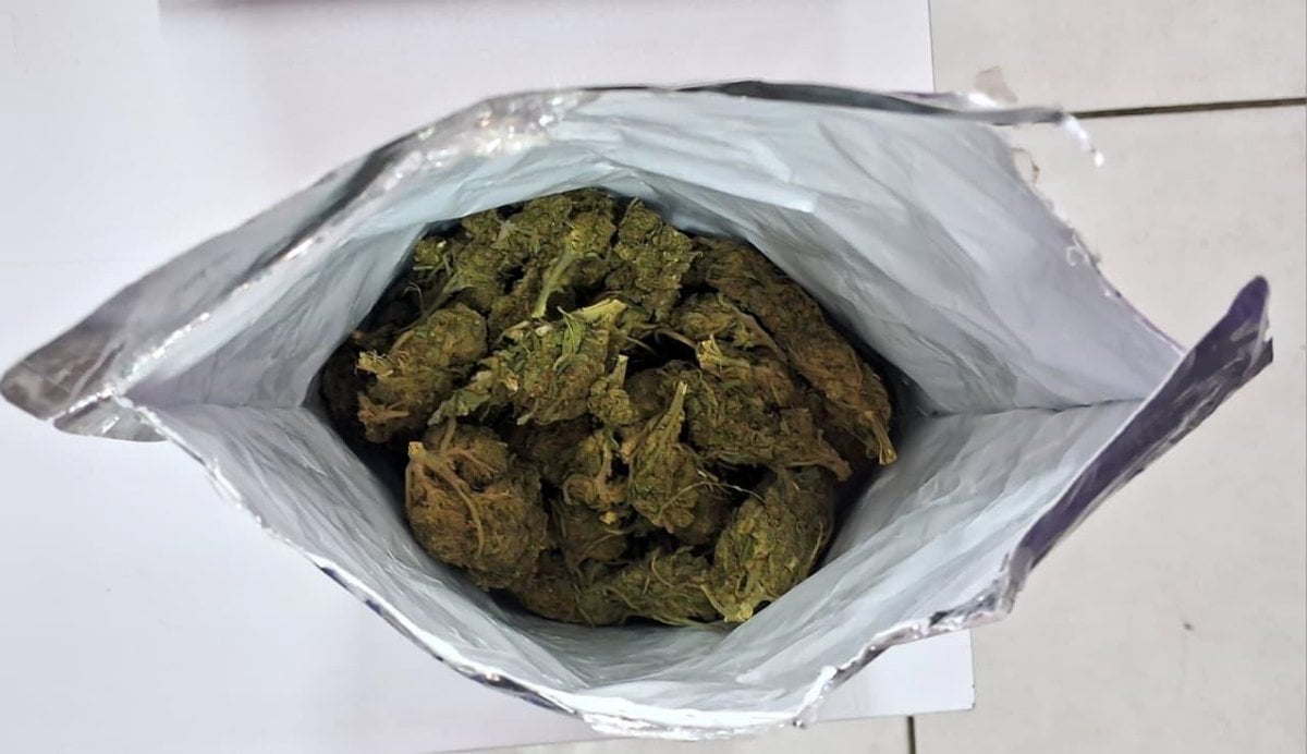 Polícia localiza em Alagoas, homem apontado como chefe de facção com atuação em Serrinha e Barrocas; suspeito morreu em confronto