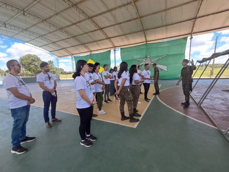 atividade do evento conheça seu Exército Brasileiro em Feira de Santana