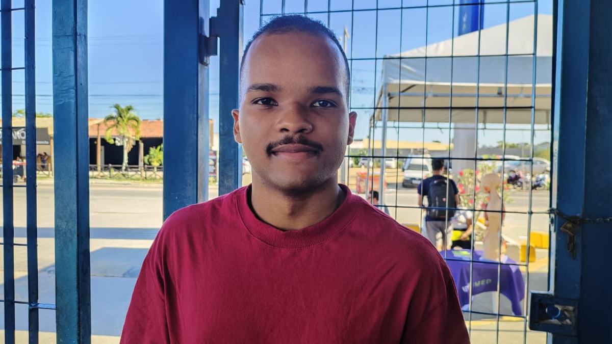 Estudantes avaliam primeiro dia de provas do Enem em Feira de Santana