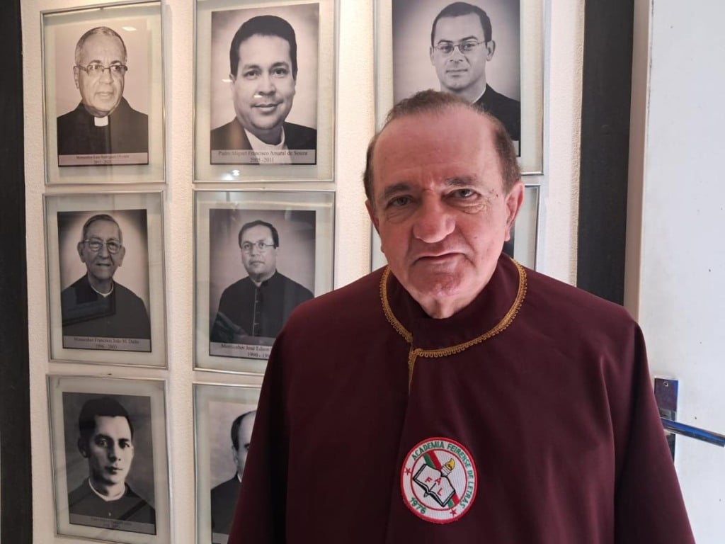 João Batista, presidente da Academia Feirense de Letras