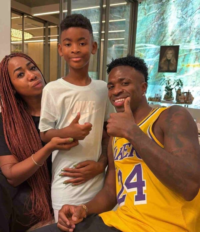 Alessandra, Bernardo e Vini Jr.