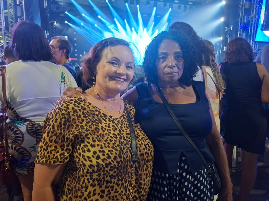 As amigas Maria José e Joselice Ferreira